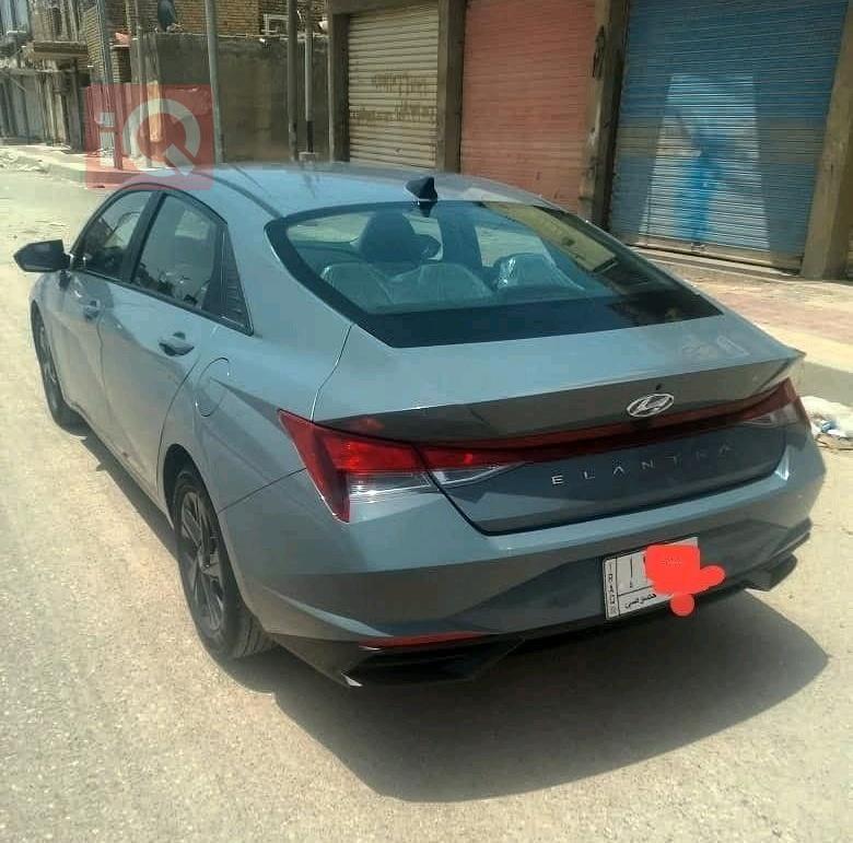 هیوندای ئەلەنترا